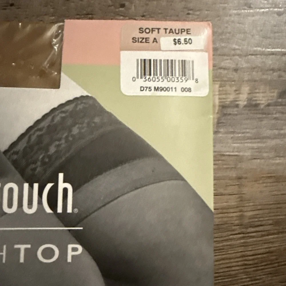 Vtg. Nice Touch Thigh Top Sz.A Soft Taupe Sheer Toe Lace Top Stockings NIB.